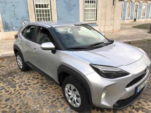 toyota-yaris-cross-2023-hibrido-a-gasolina-1499cc
