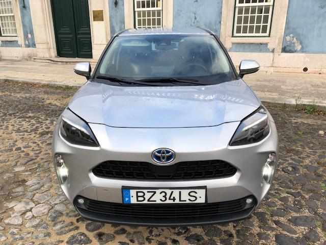toyota-yaris-cross-2023-hibrido-a-gasolina-1499cc