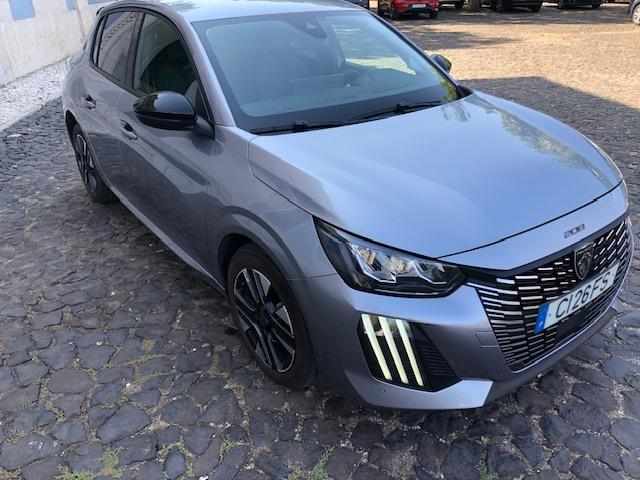 peugeot-208-1-2-puretech-2025-gasolina-1199cc
