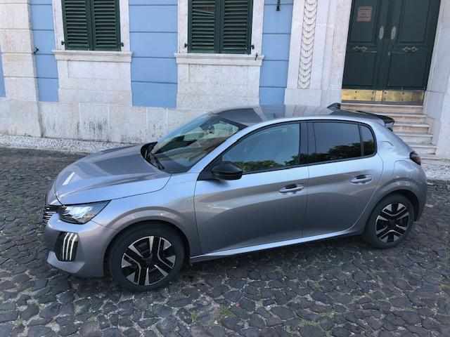 peugeot-208-1-2-puretech-2025-gasolina-1199cc