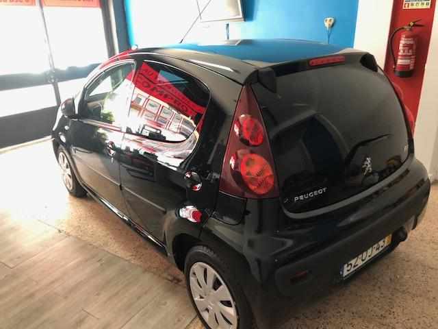 peugeot-107-1-0-2014-gasolina-998cc