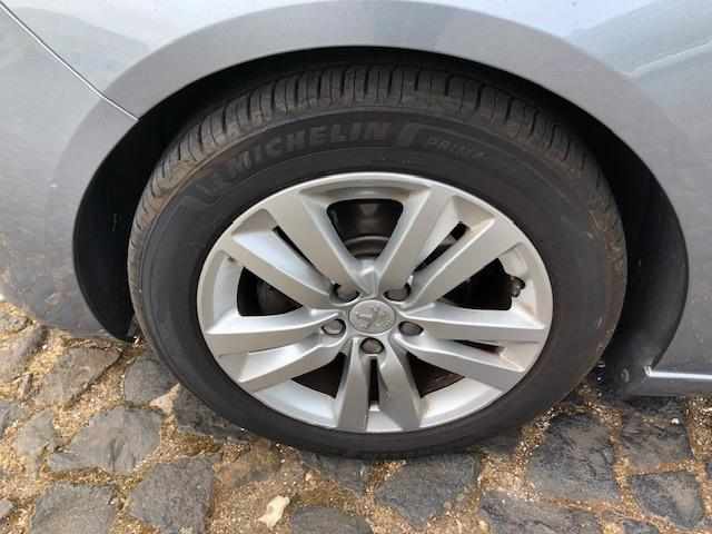 peugeot-308-1-6-hdi-fap-2015-diesel-1560cc