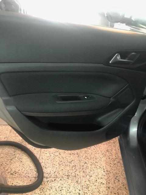 peugeot-308-1-6-hdi-fap-2015-diesel-1560cc