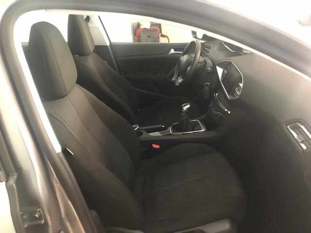 peugeot-308-1-6-hdi-fap-2015-diesel-1560cc