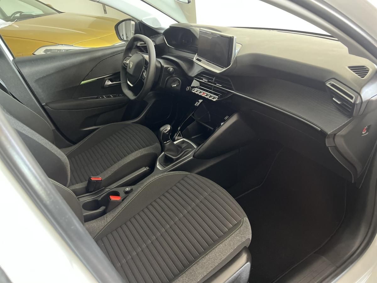 peugeot-208-2024-gasolina-1199cc