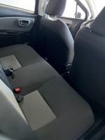 toyota-yaris-2018-hibrido-1497cc