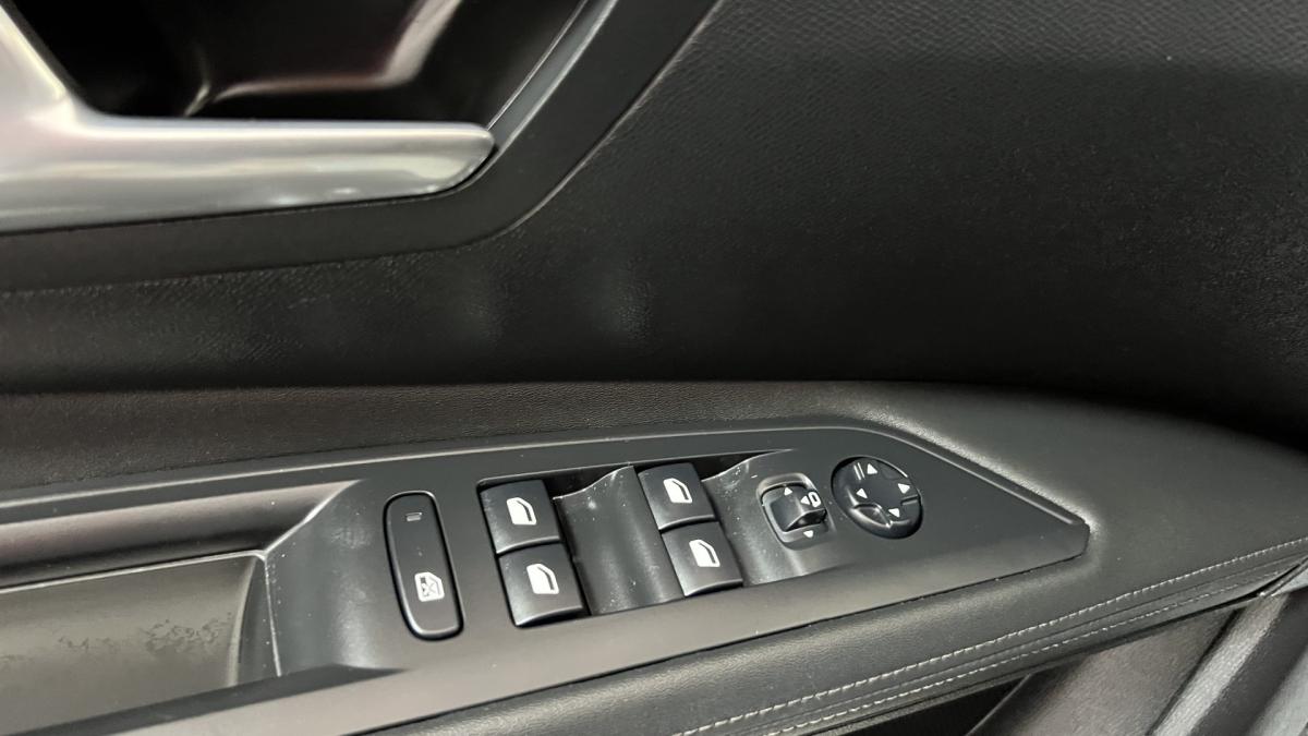 peugeot-3008-2020-gasolina-1199cc