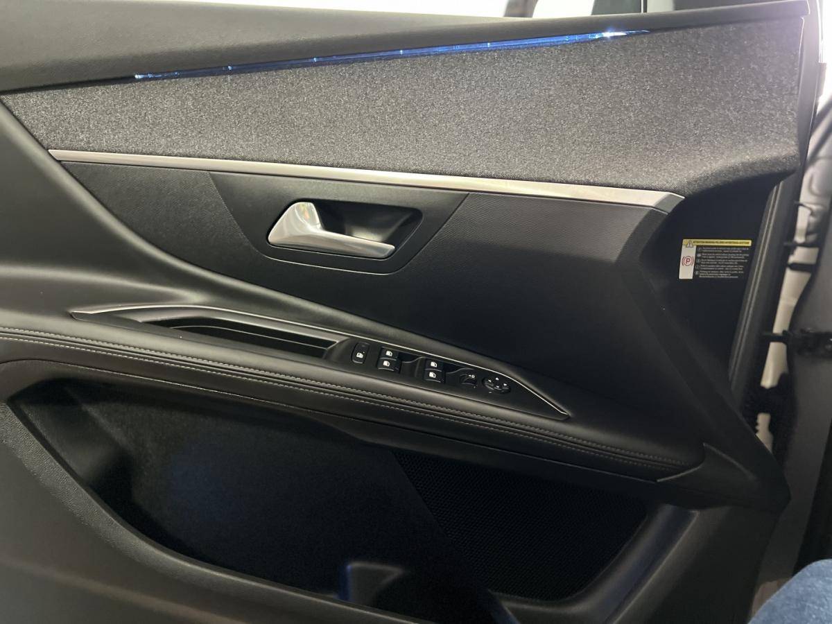 peugeot-3008-2017-diesel-1560cc