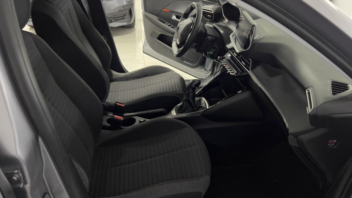 peugeot-208-2022-gasolina-1199cc