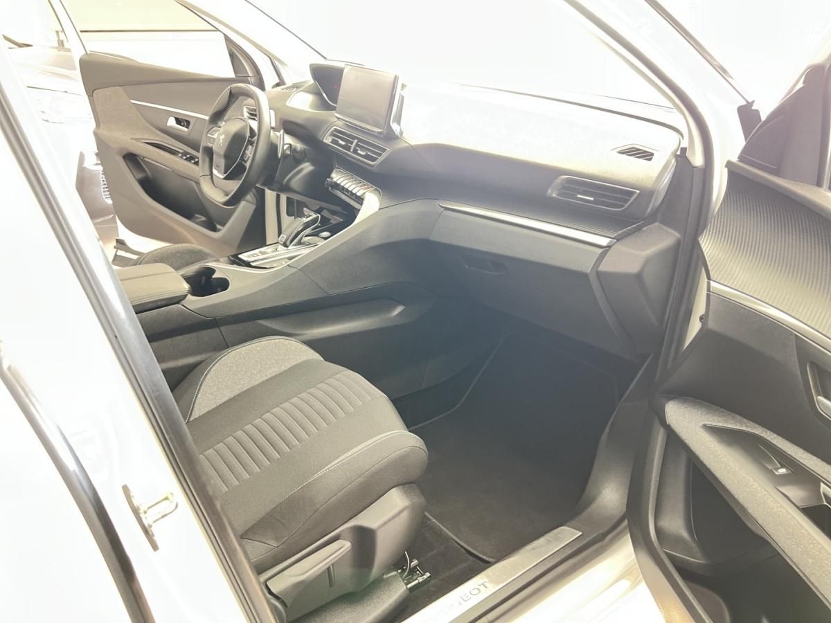 peugeot-5008-2021-gasolina-1199cc