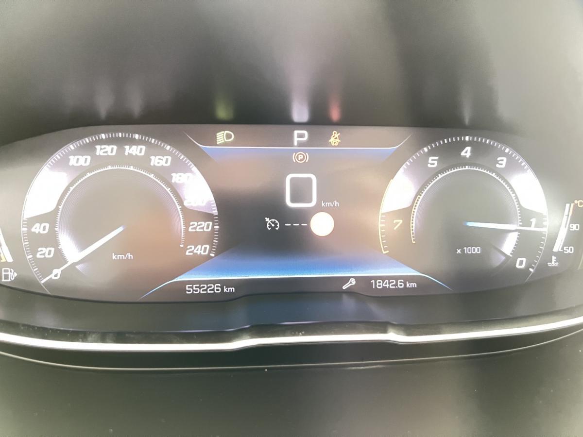 peugeot-5008-2021-gasolina-1199cc
