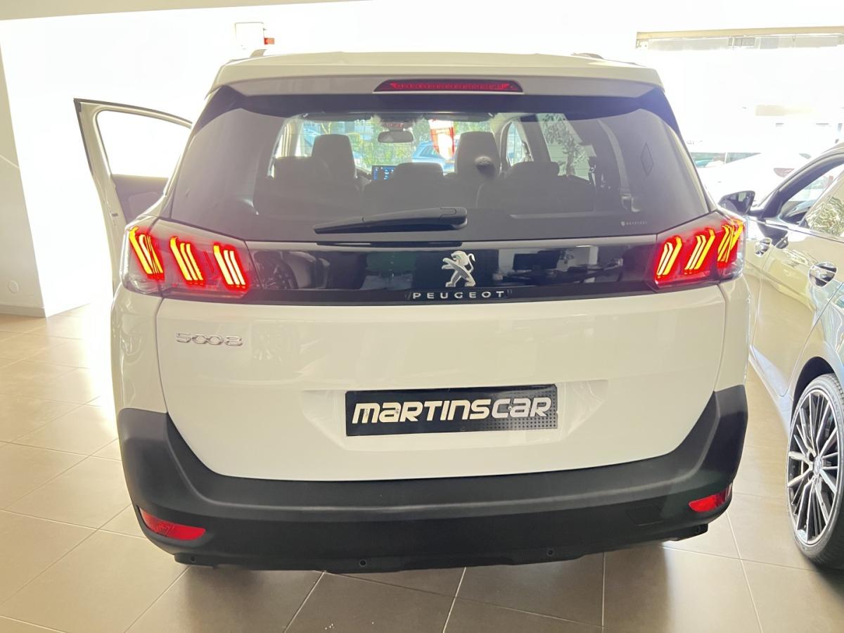 peugeot-5008-2021-gasolina-1199cc
