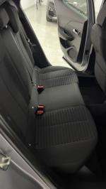 peugeot-2008-2023-gasolina-1199cc