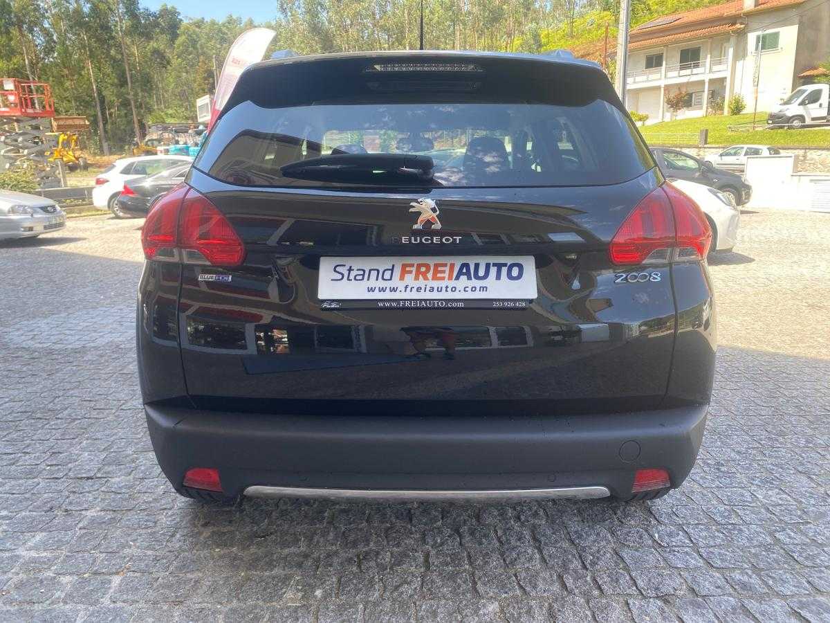 peugeot-2008-2016-diesel-1560cc