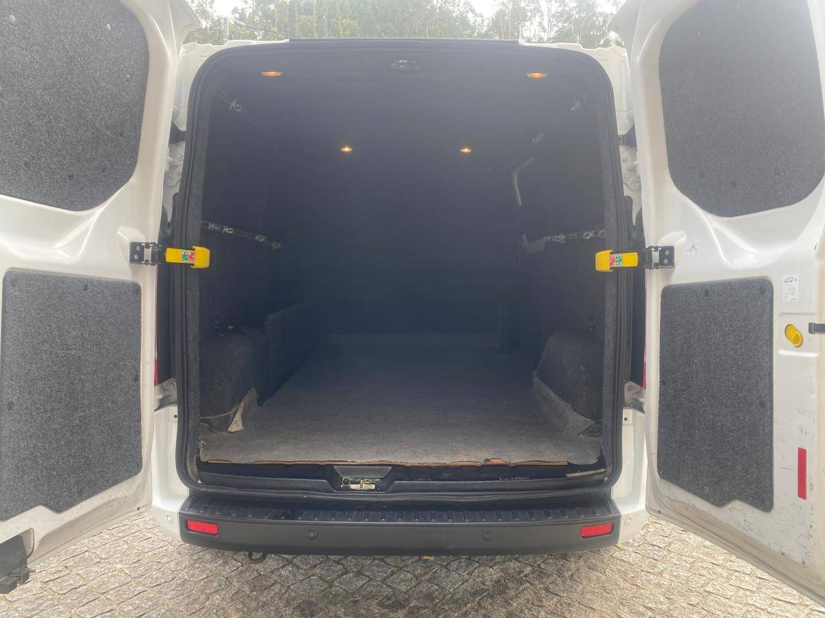 ford-transit-custom-2018-diesel-1995cc