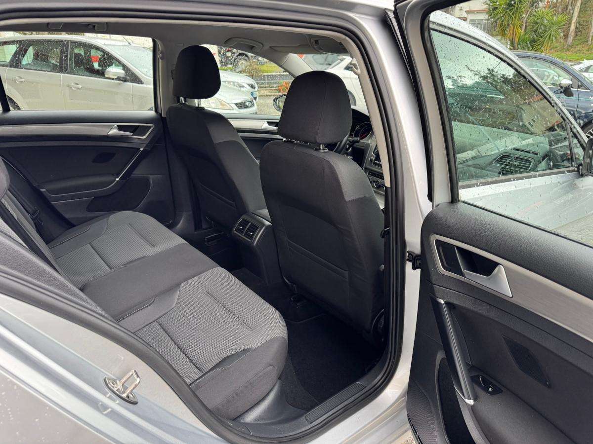 volkswagen-golf-2014-diesel-1598cc