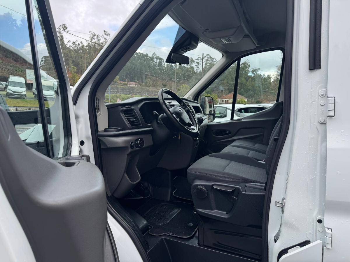 ford-transit-2024-diesel-1995cc