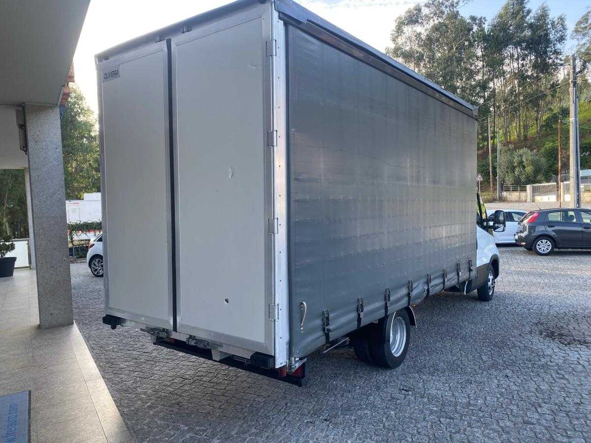 iveco-daily-2021-diesel-2998cc