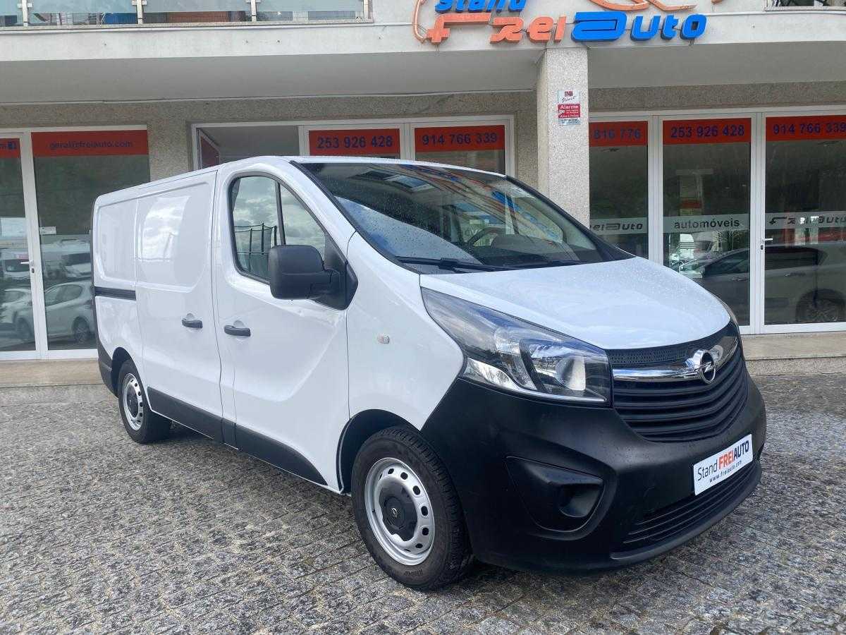 opel-vivaro-2016-diesel-1598cc