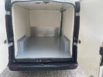 opel-vivaro-2016-diesel-1598cc