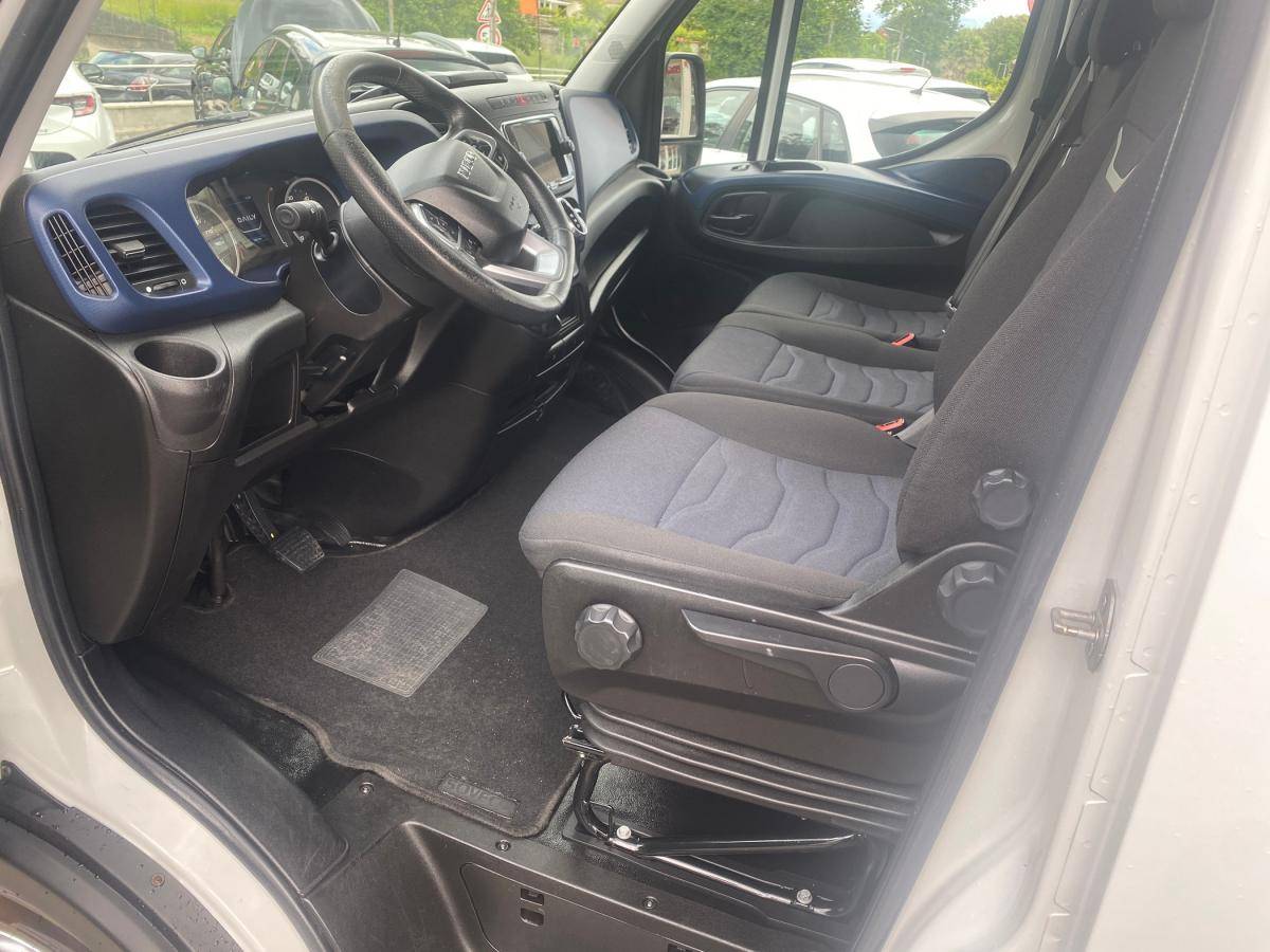 iveco-daily-2019-diesel-2998cc
