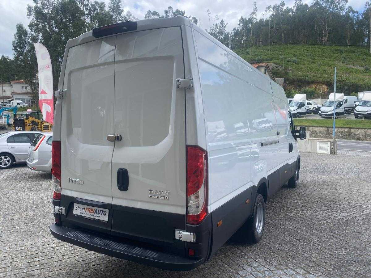 iveco-daily-2019-diesel-2998cc
