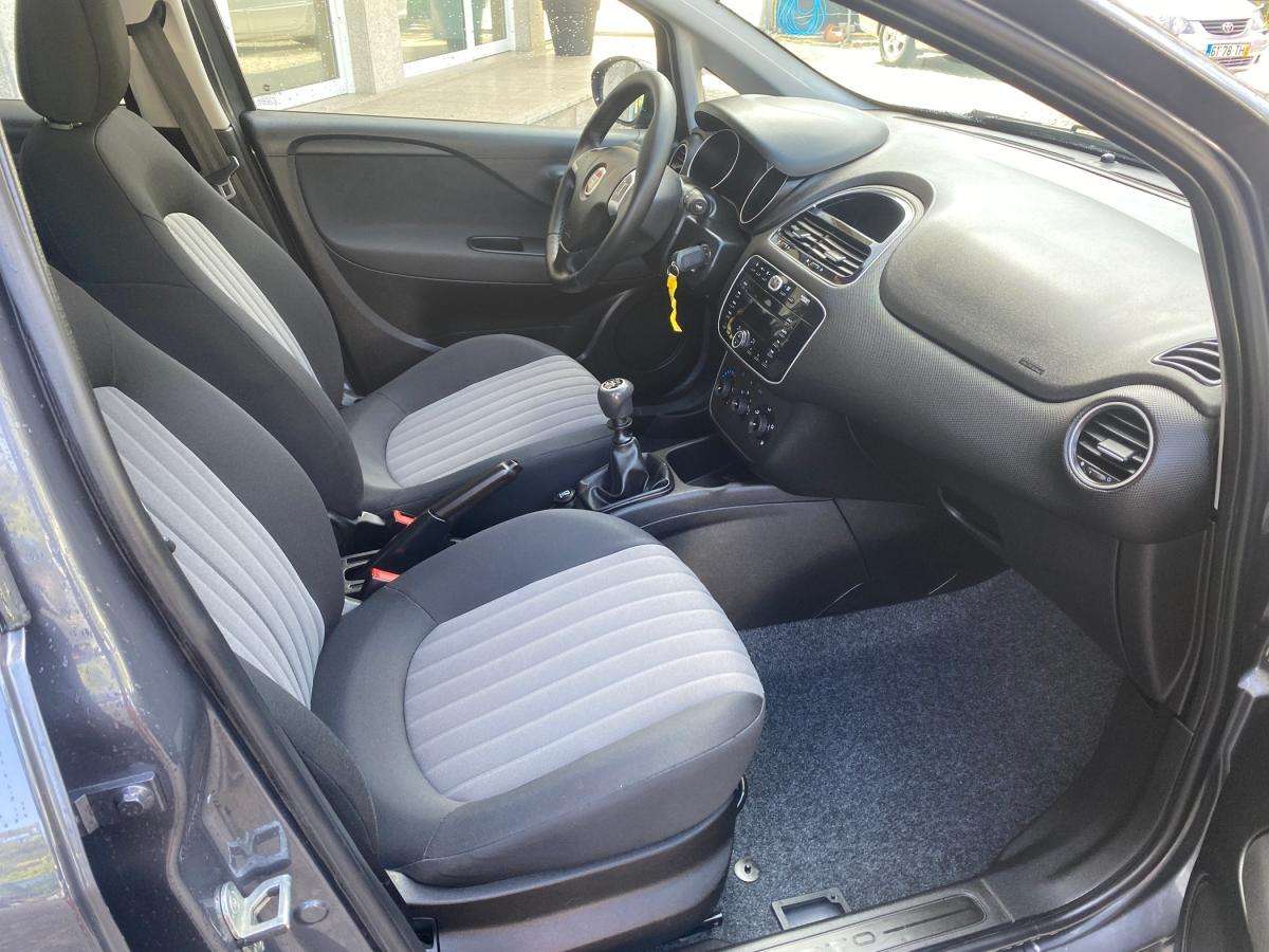 fiat-punto-2018-gasolina-1242cc