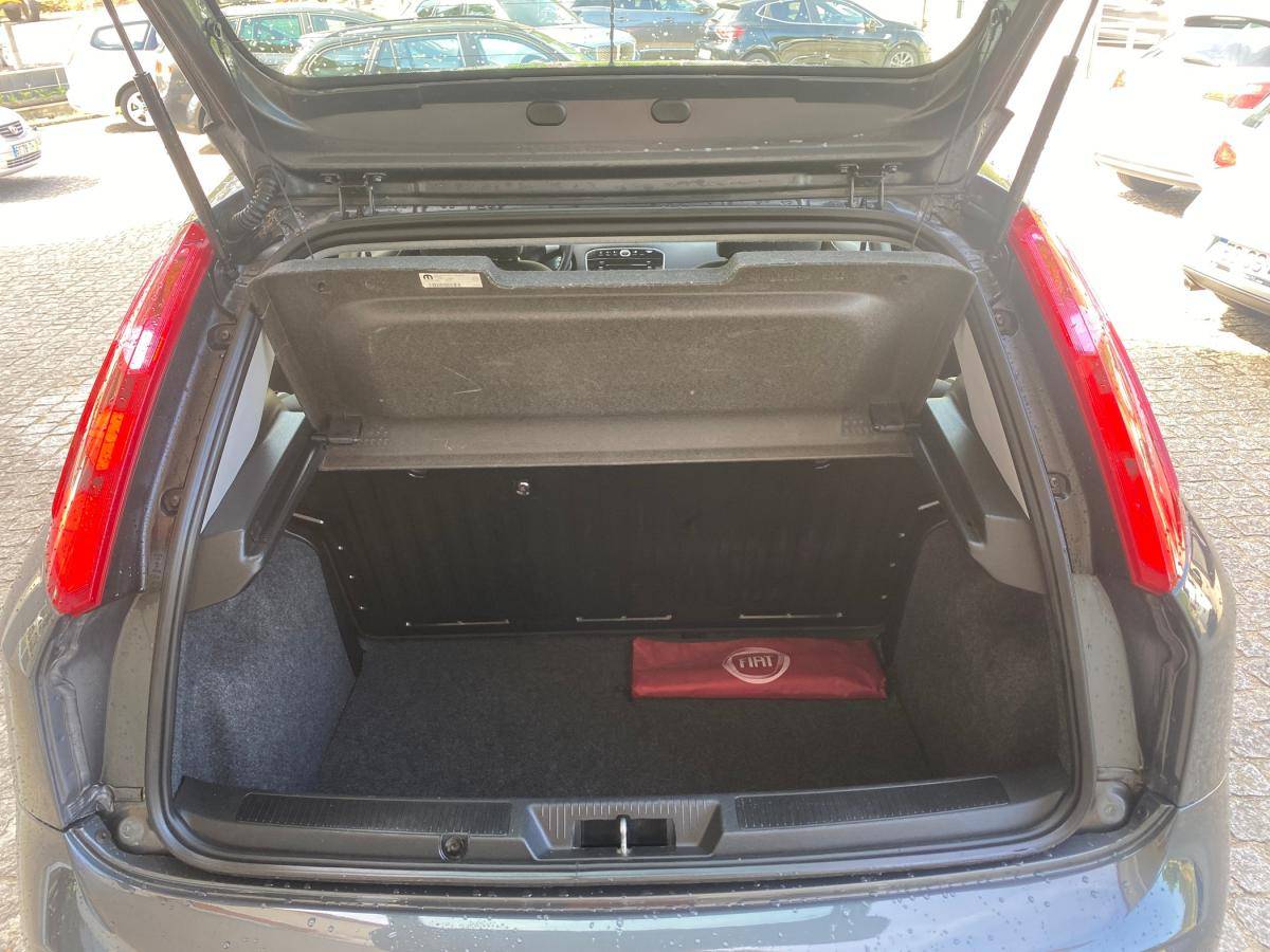 fiat-punto-2018-gasolina-1242cc