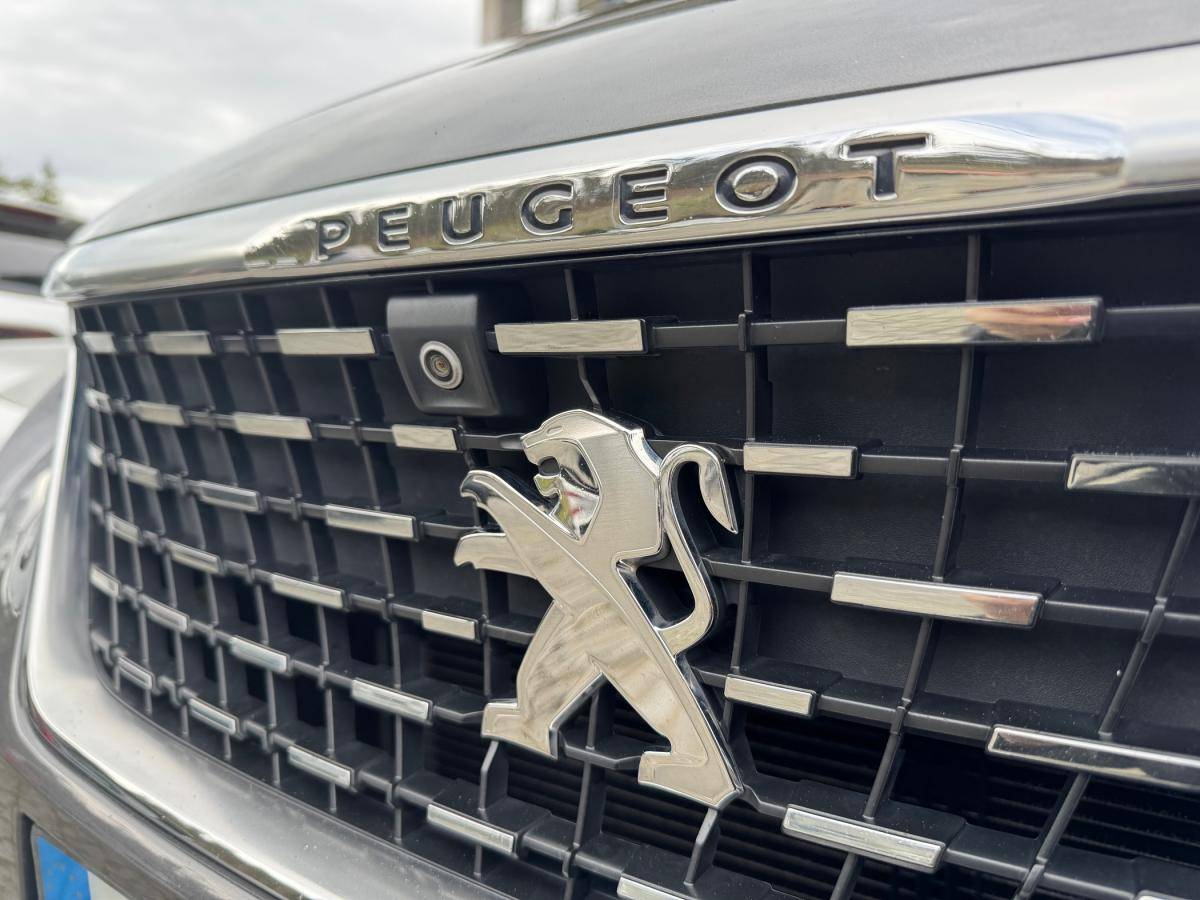 peugeot-3008-2019-diesel-1499cc