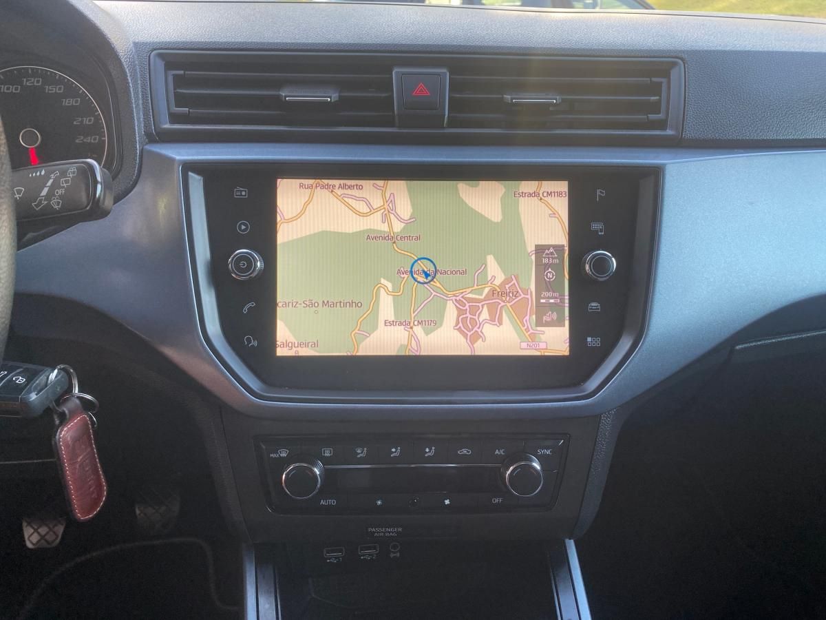 seat-arona-2020-gasolina-999cc