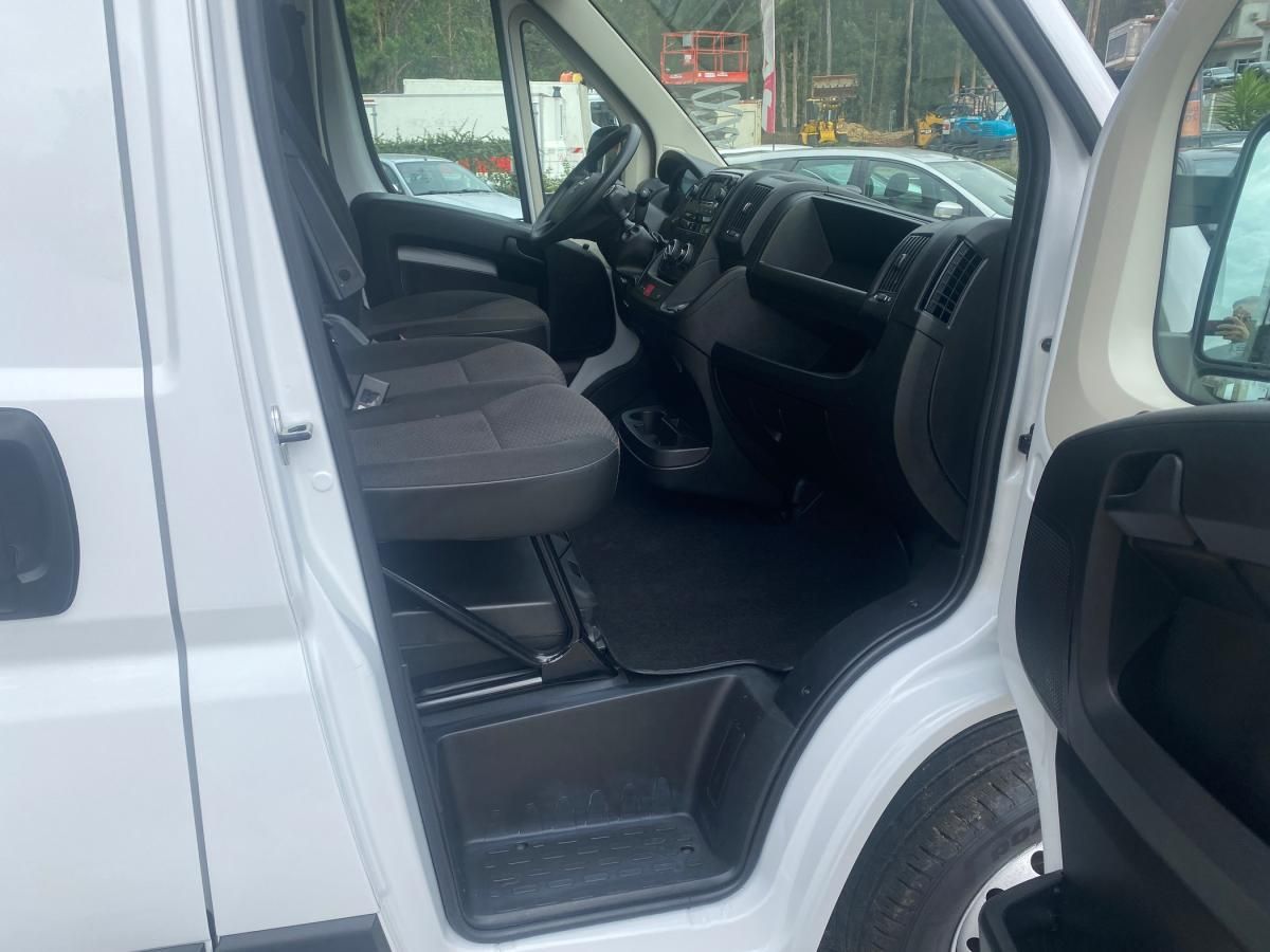 opel-movano-2023-diesel-2179cc
