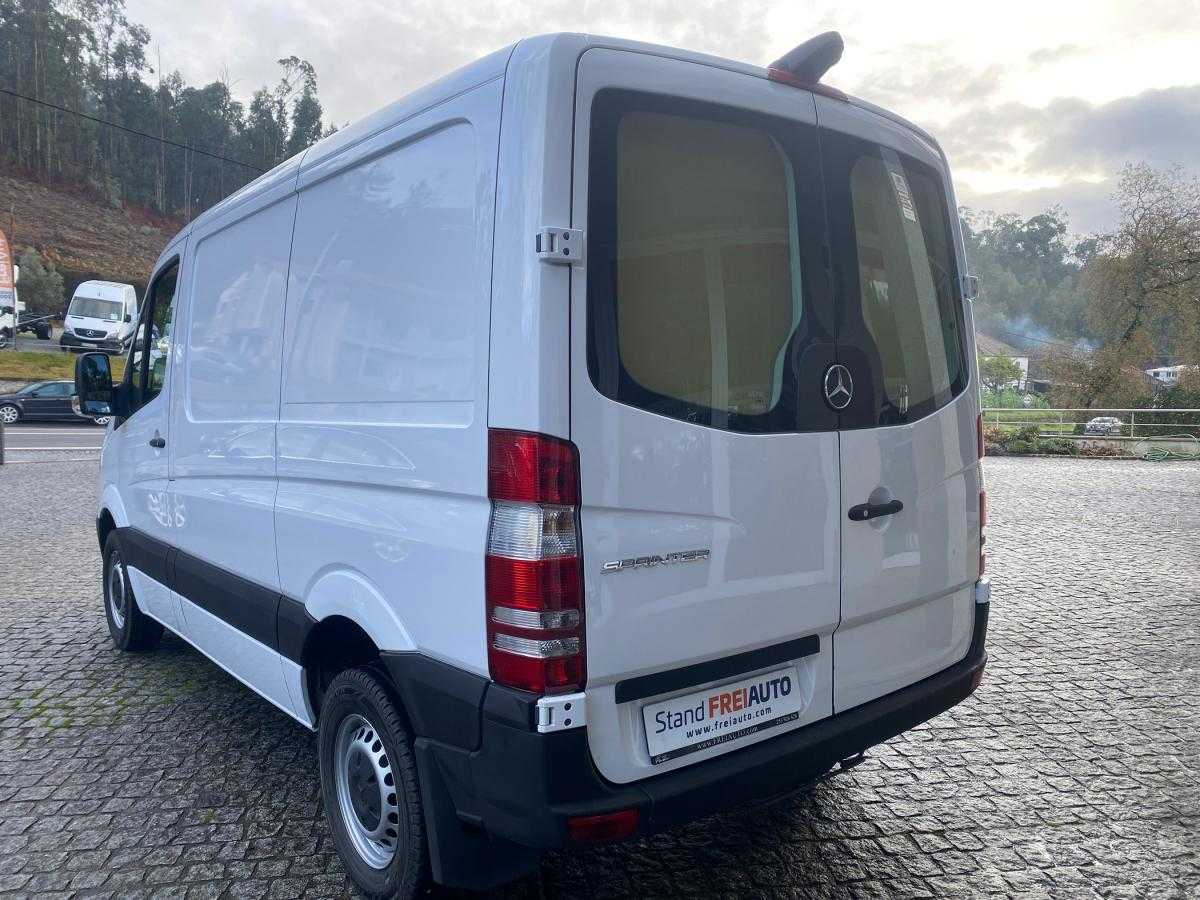 mercedes-benz-sprinter-2018-diesel-2143cc