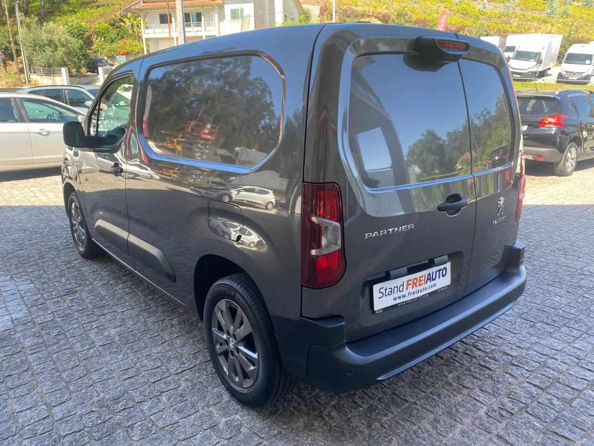 peugeot-partner-2022-diesel-1499cc