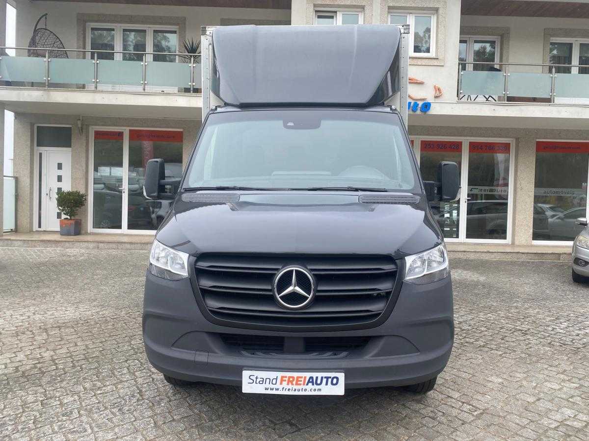 mercedes-benz-sprinter-2021-diesel-2143cc