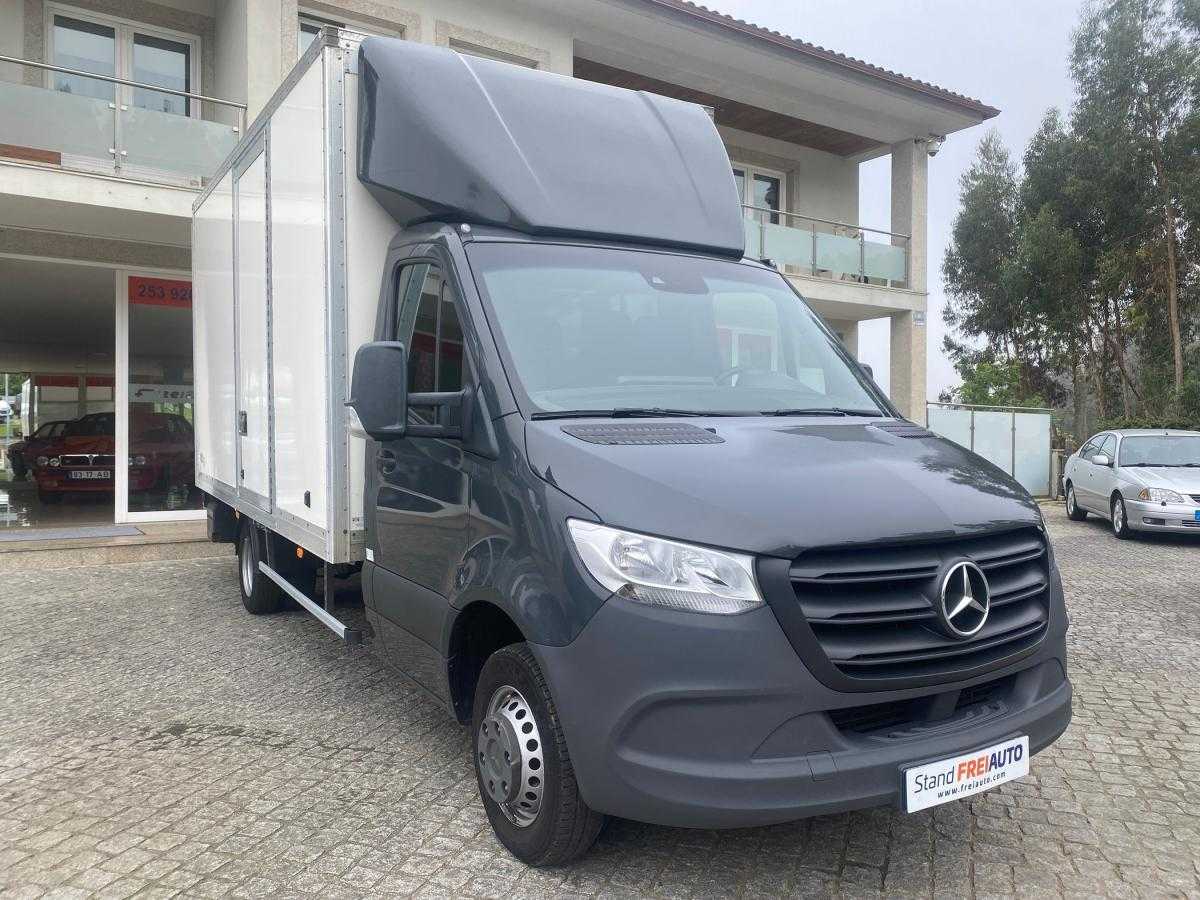 mercedes-benz-sprinter-2021-diesel-2143cc