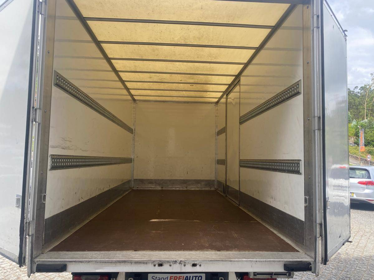 iveco-daily-2019-diesel-2998cc