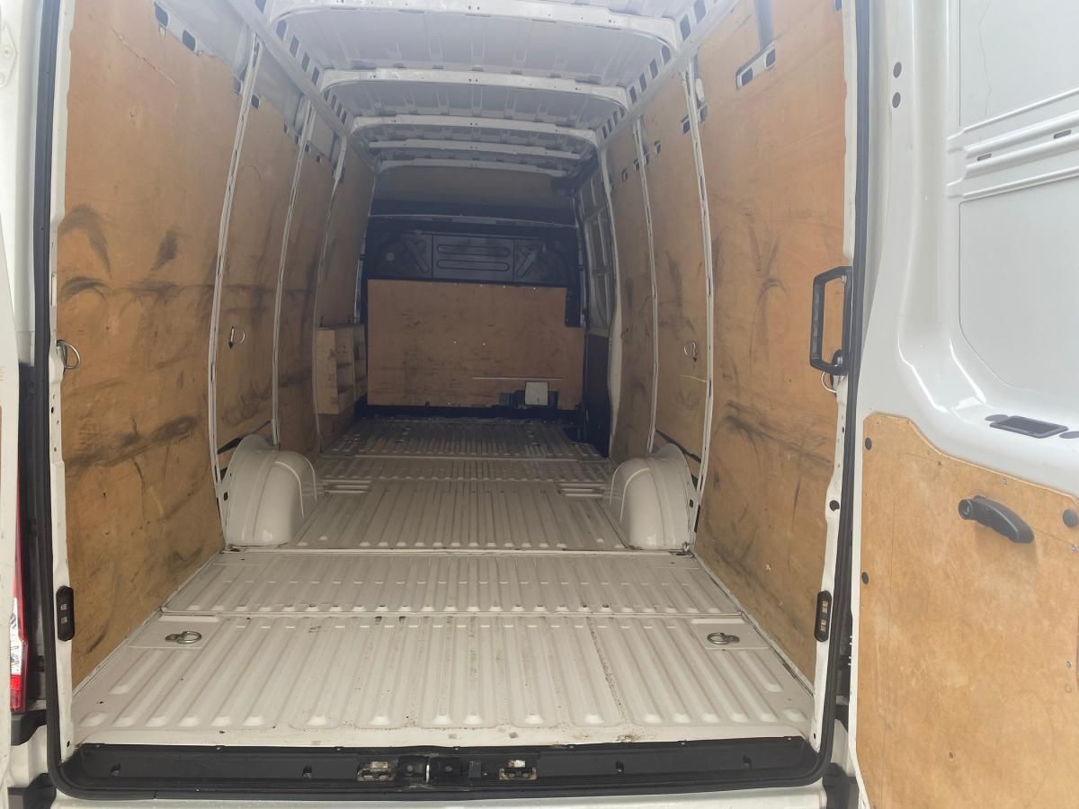 iveco-daily-2021-diesel-2287cc