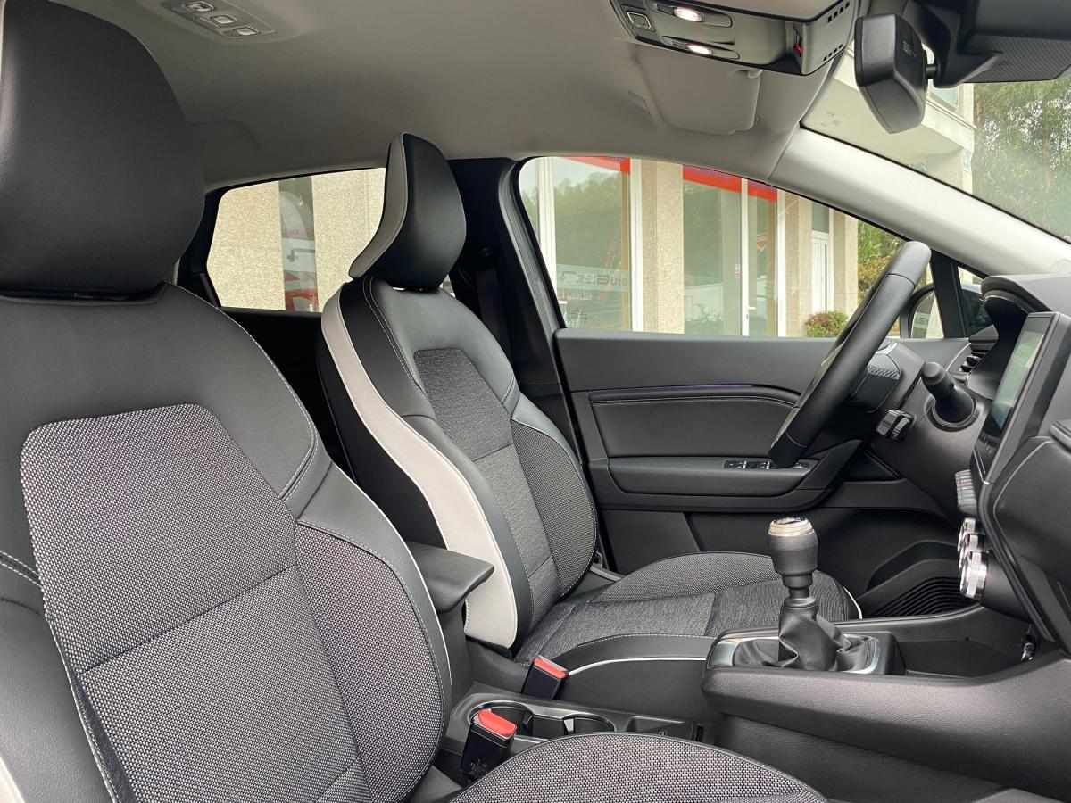 renault-captur-2024-gasolina-999cc