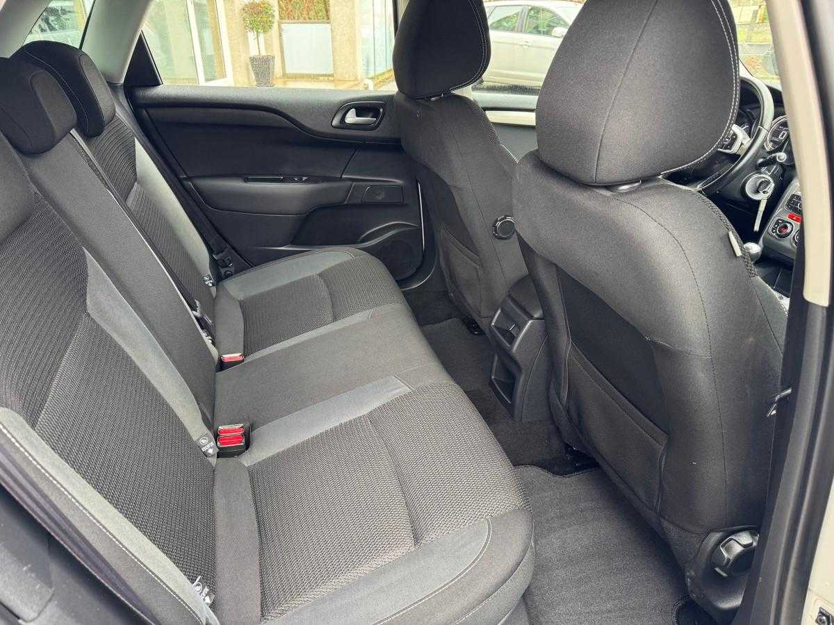 citroen-c4-2016-diesel-1560cc