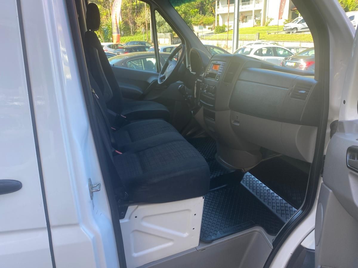 mercedes-benz-sprinter-2017-diesel-2143cc