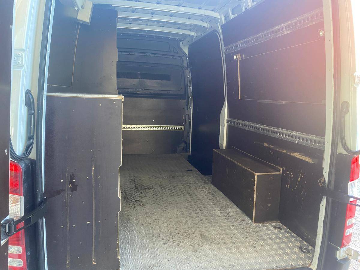 mercedes-benz-sprinter-2017-diesel-2143cc