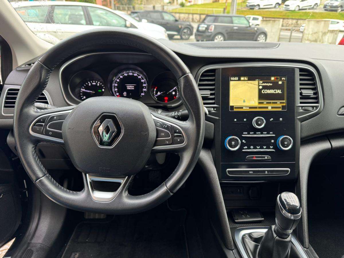 renault-megane-2019-diesel-1461cc