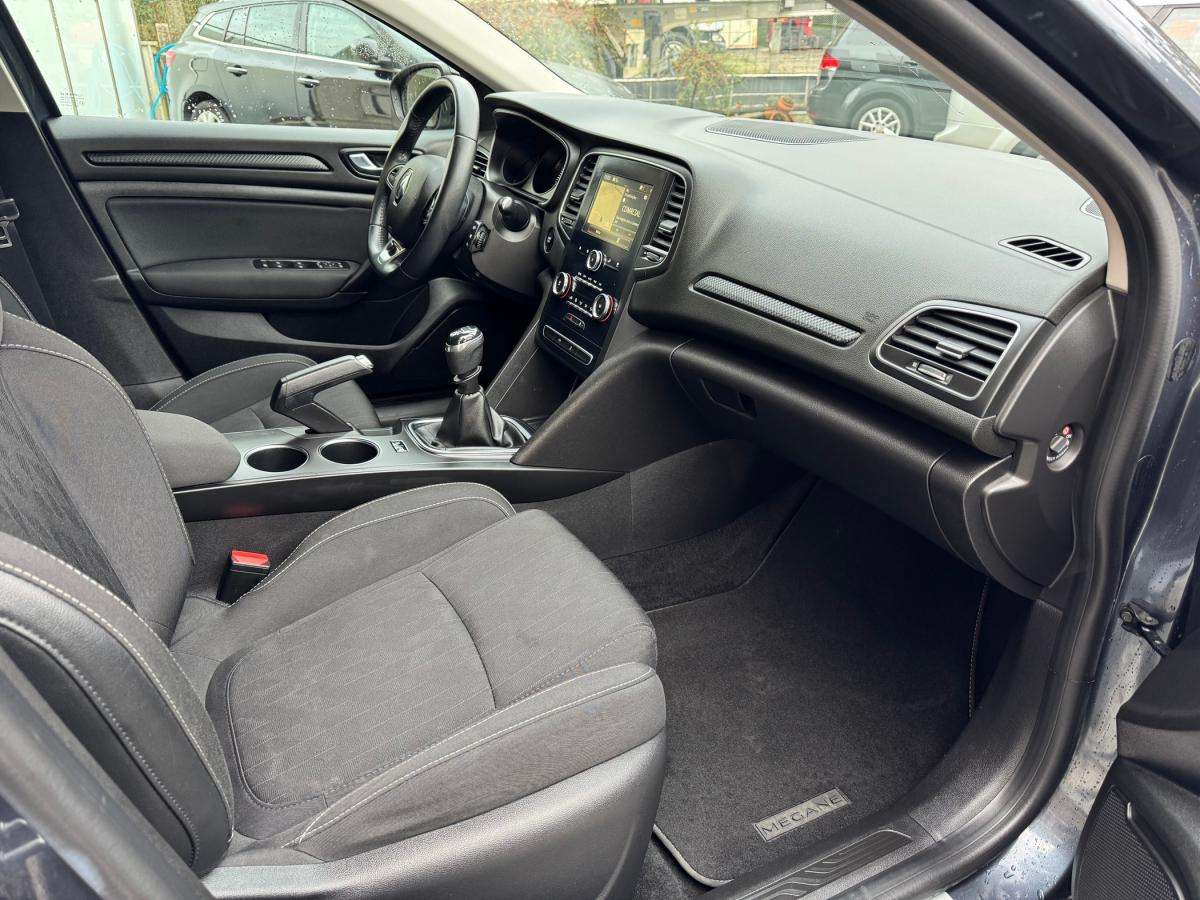 renault-megane-2019-diesel-1461cc