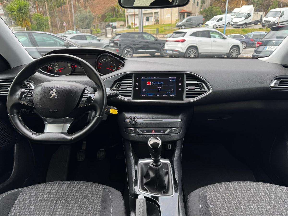peugeot-308-2019-diesel-1499cc