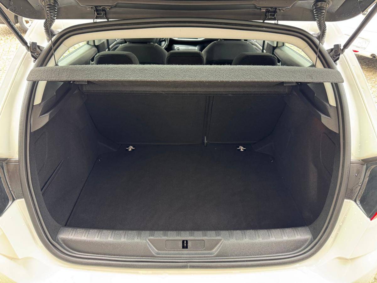 peugeot-308-2019-diesel-1499cc