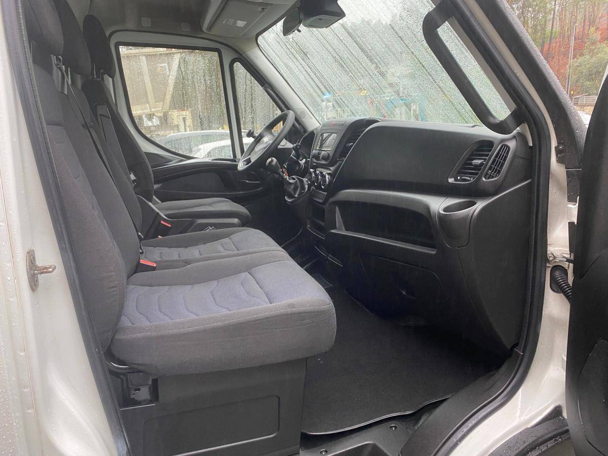 iveco-daily-2018-diesel-2998cc
