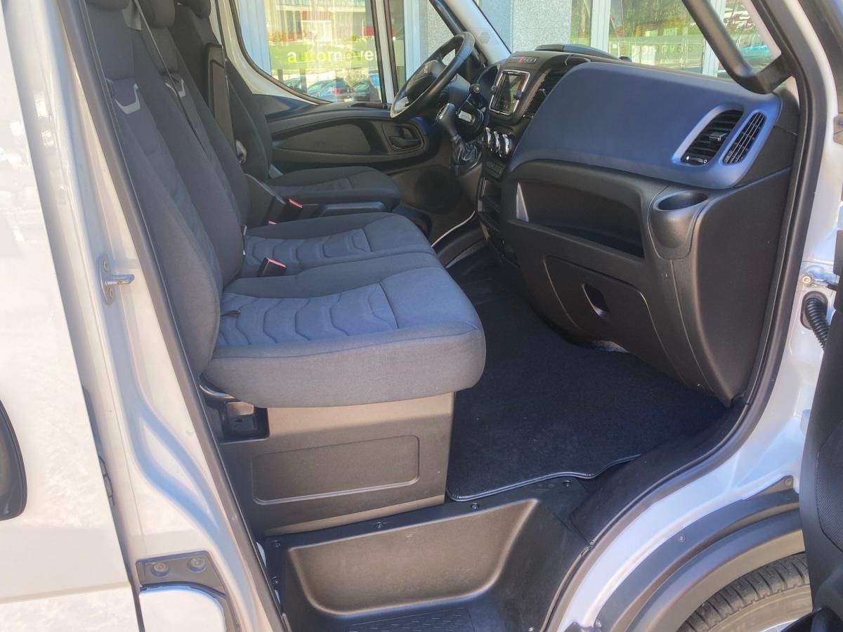 iveco-daily-2021-diesel-2998cc