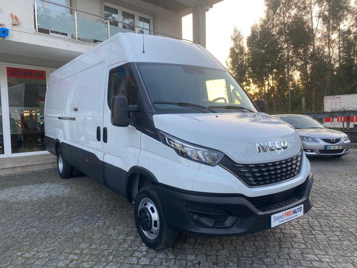 iveco-daily-2021-diesel-2998cc