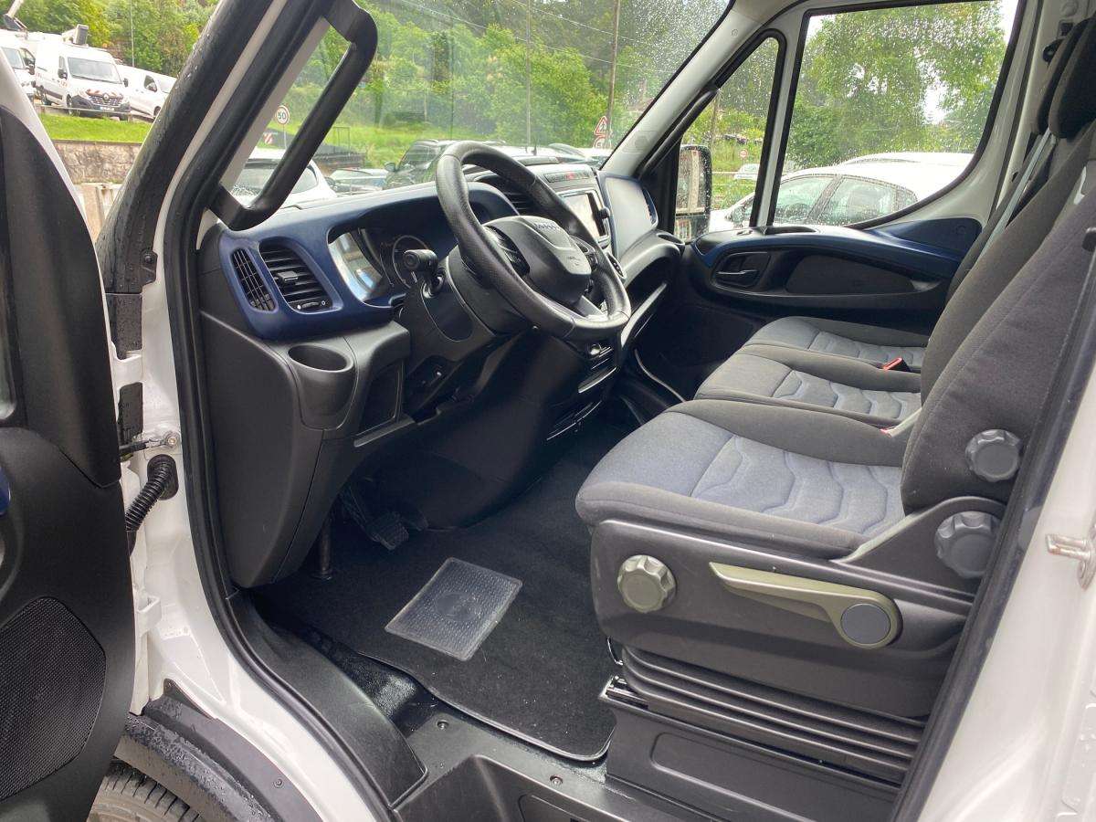 iveco-daily-2020-diesel-2998cc