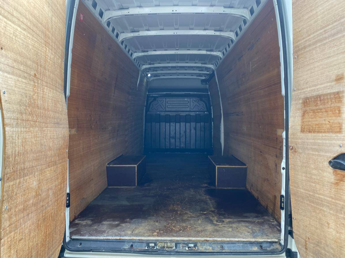 iveco-daily-2020-diesel-2998cc